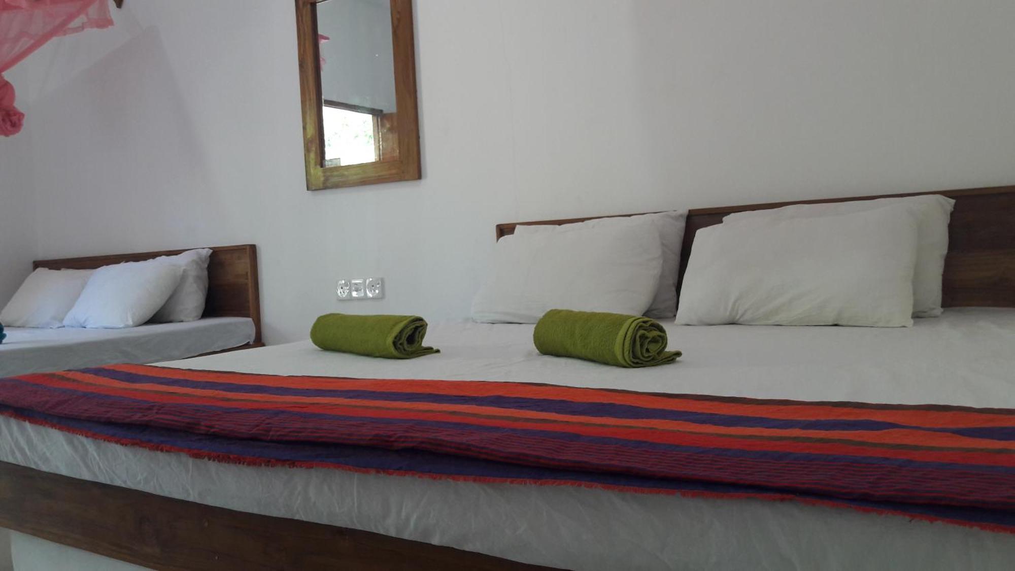 Eagle Safari Cottage Udawalawe Esterno foto
