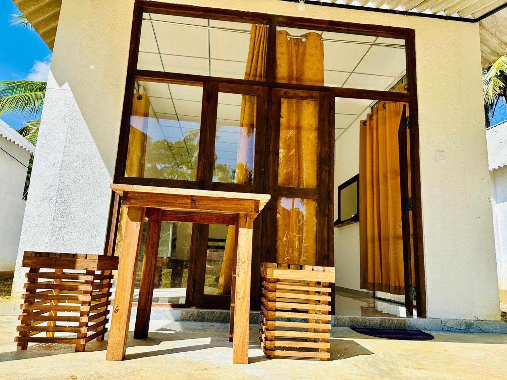 Eagle Safari Cottage Udawalawe Esterno foto
